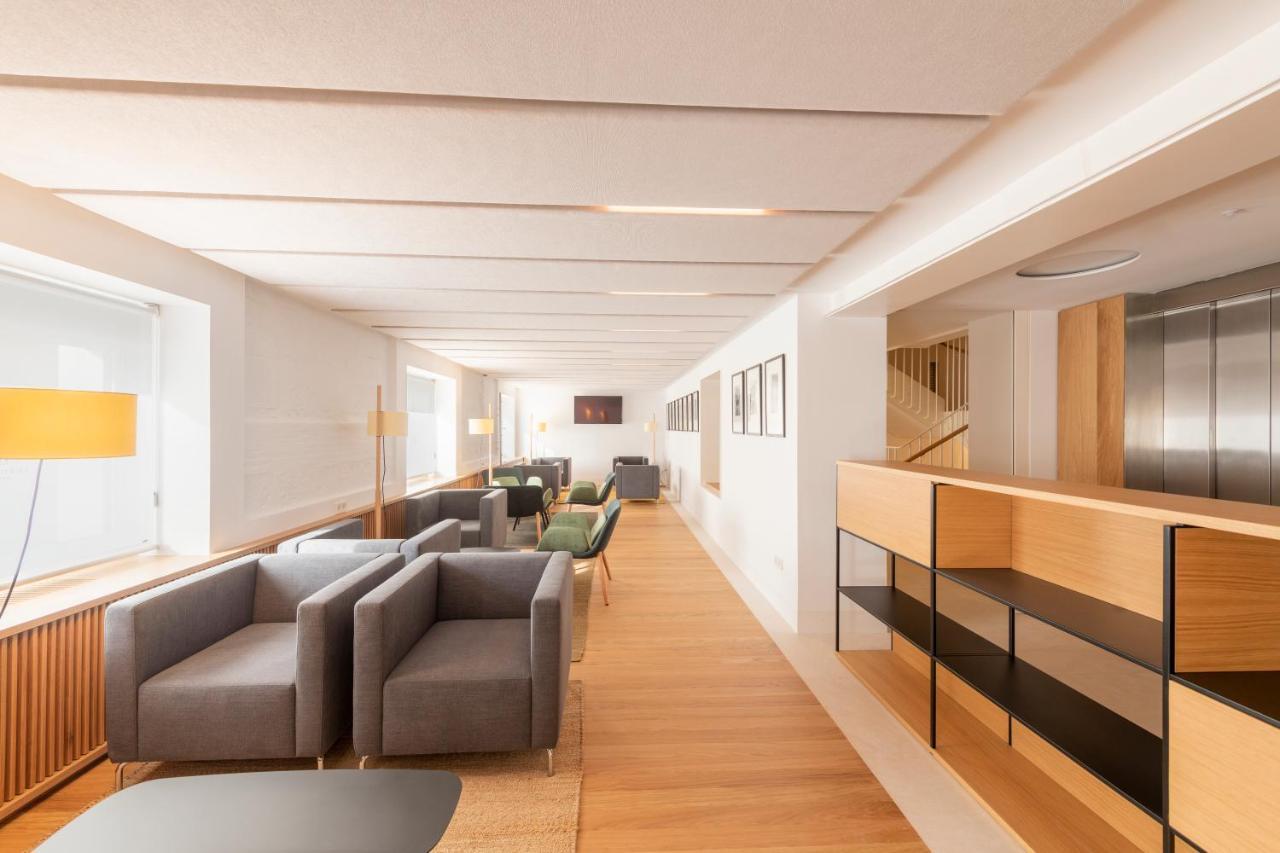 Eurostars Portico لقنت المظهر الخارجي الصورة The interior of the new building