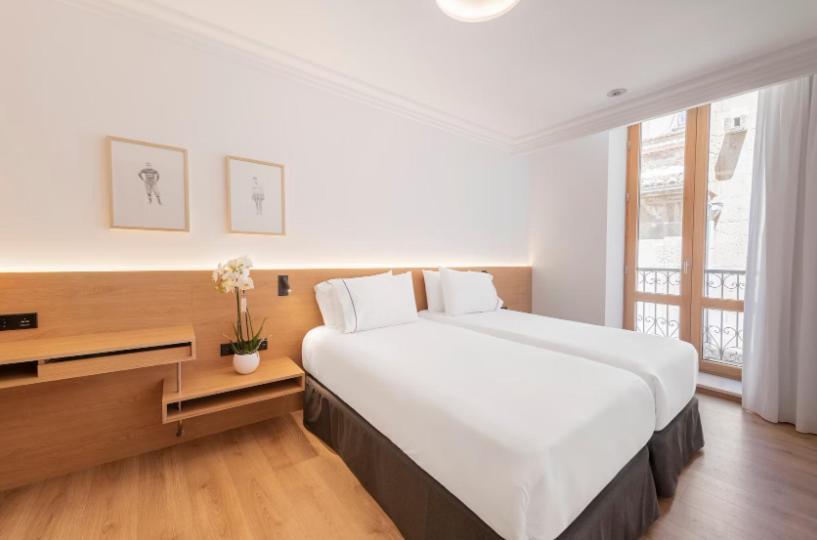 Eurostars Portico لقنت المظهر الخارجي الصورة
