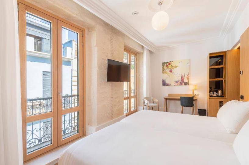 Eurostars Portico لقنت المظهر الخارجي الصورة