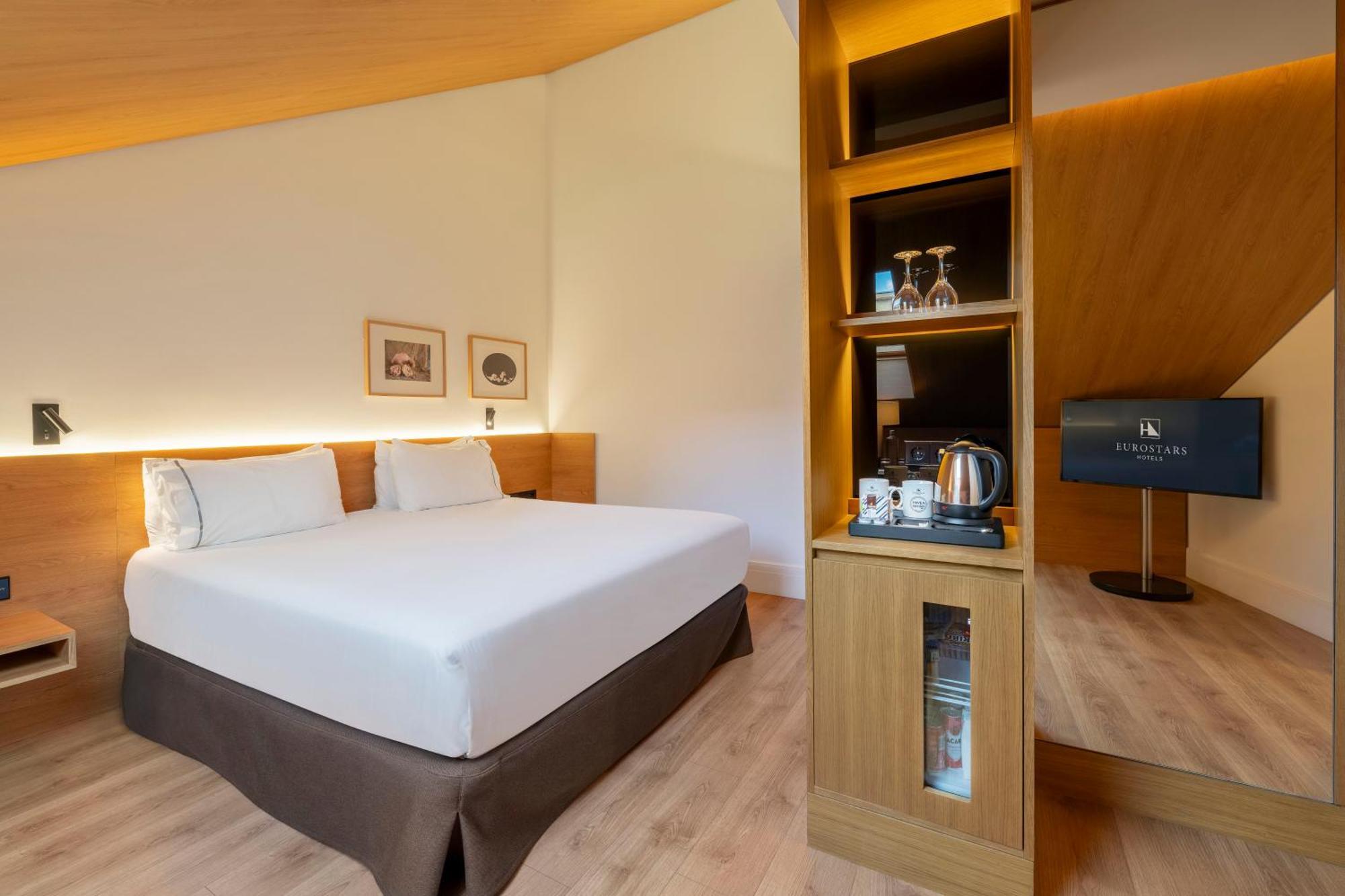 Eurostars Portico لقنت المظهر الخارجي الصورة